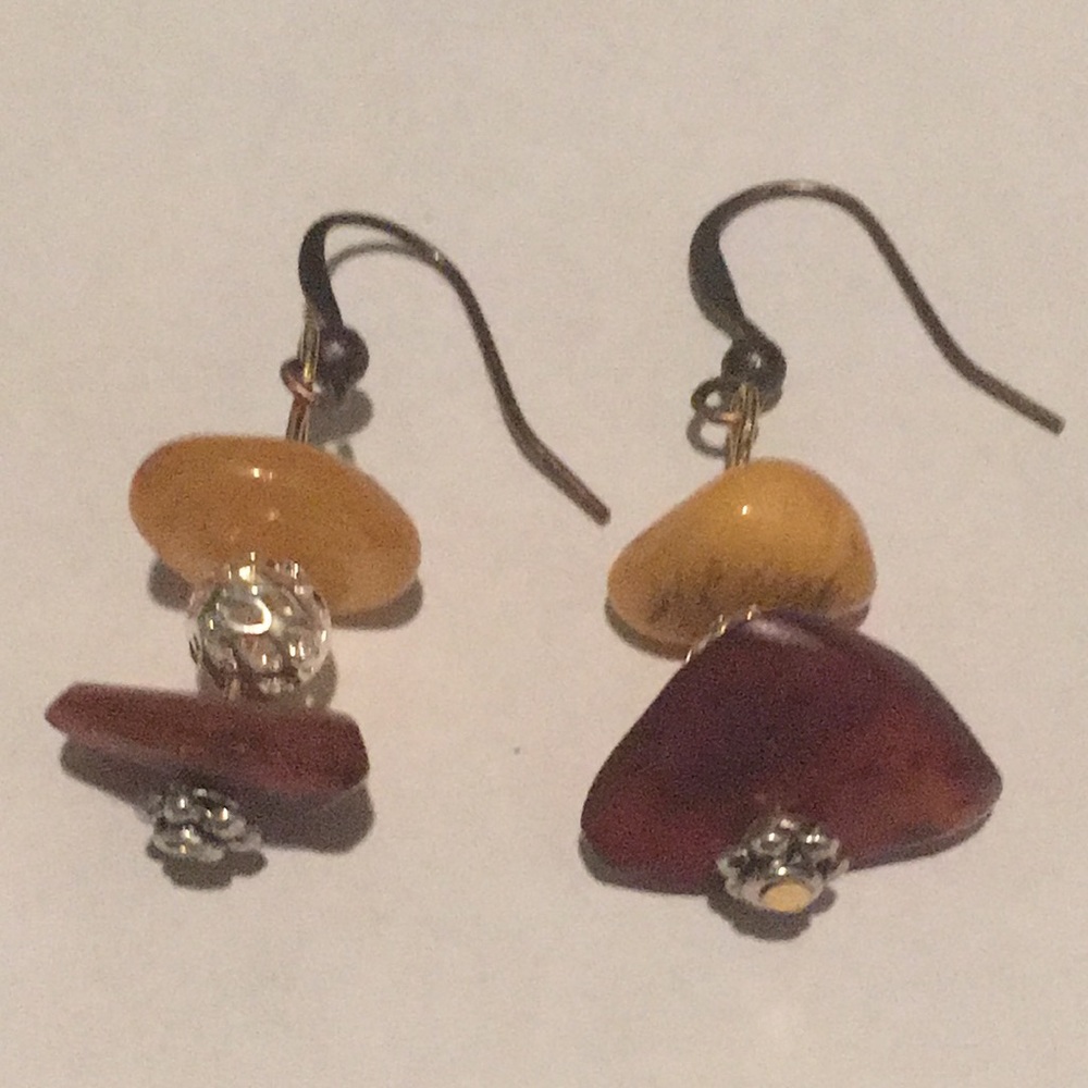 Earrings - Picture 1 of 2
